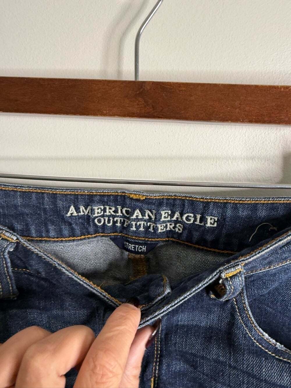 American Eagle Skinny Bermuda Jean Shorts size 12 - Picture 4 of 7